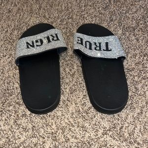 never wore before